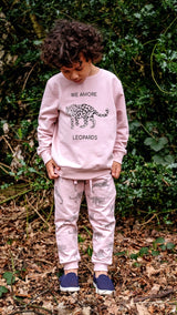 Pink unisex organic cotton kid's outfit with leopard animal print