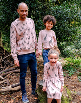 Unisex Organic cotton sweatshirt for Adults in Salmon Pink